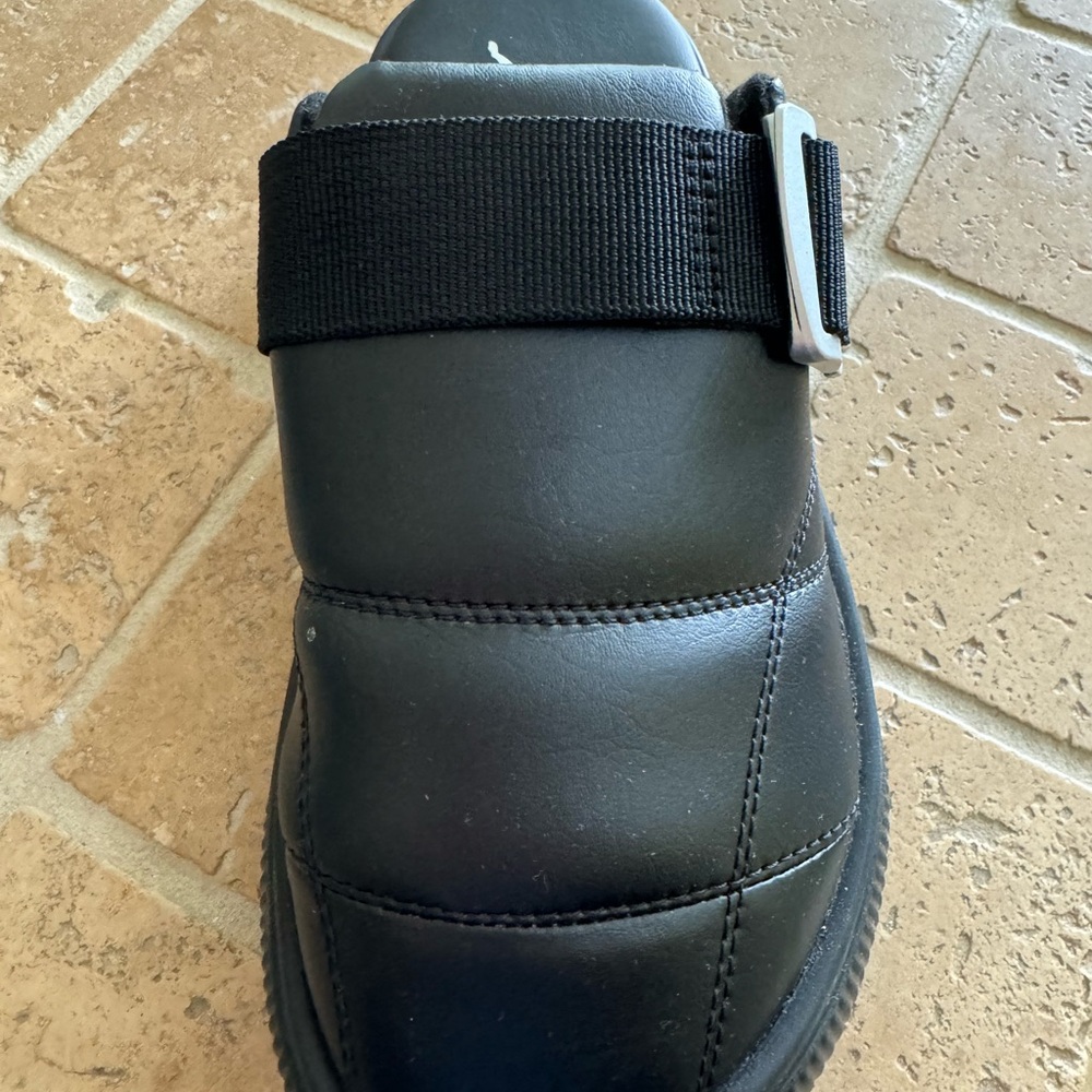Puma slides